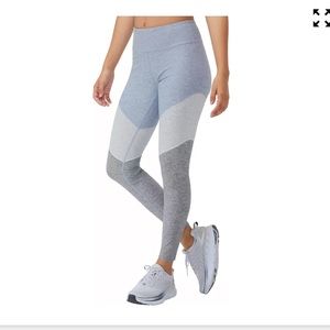 Outdoor Voices Women's Springs 7/8 Legging